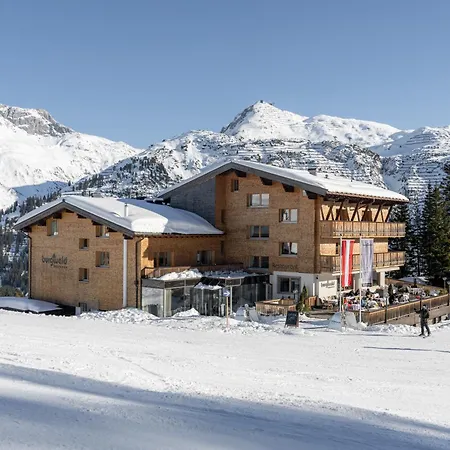 Burgwald Lech am Arlberg